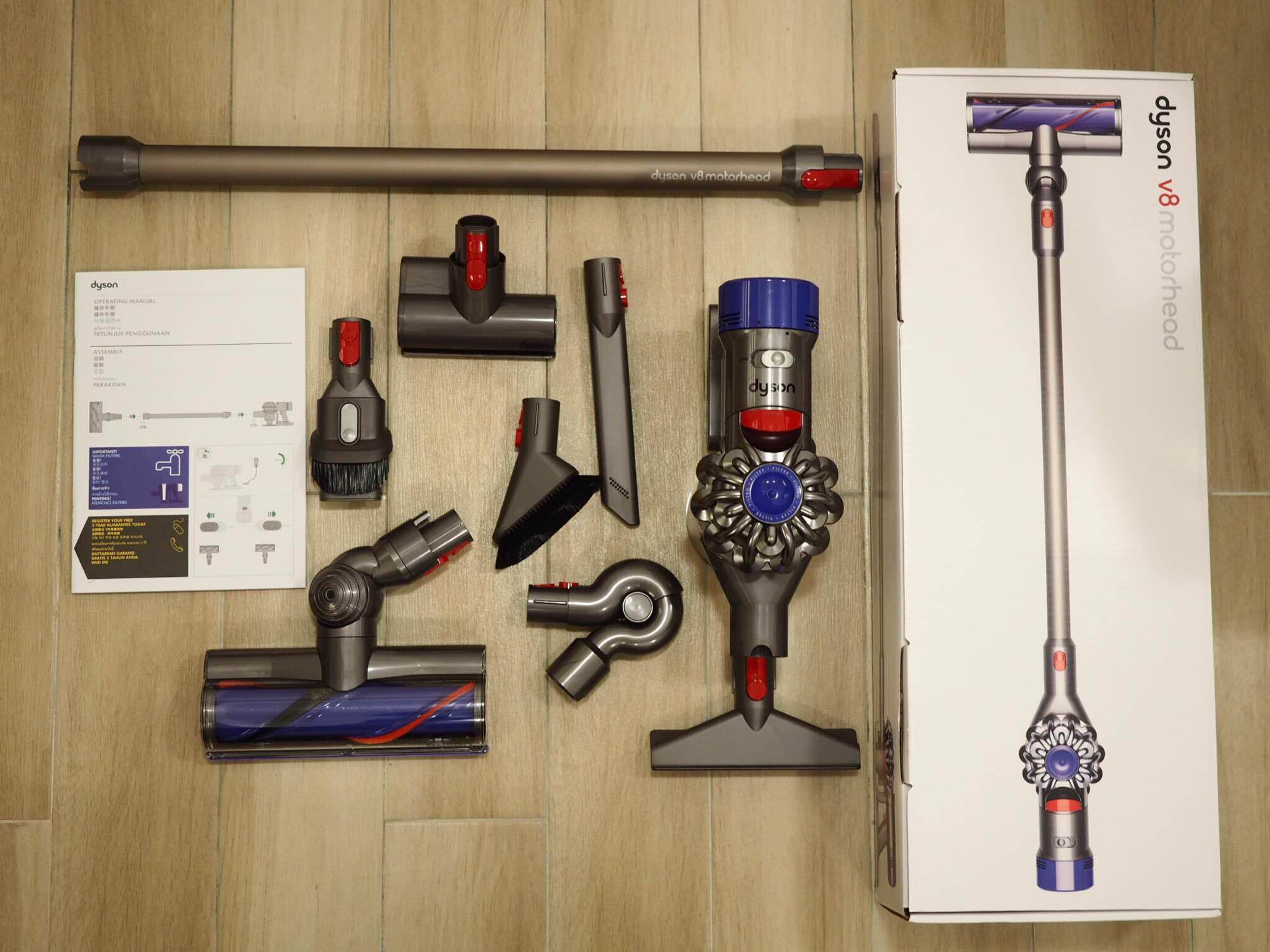 我的第三台DYSON手持吸塵器V8 motorhead