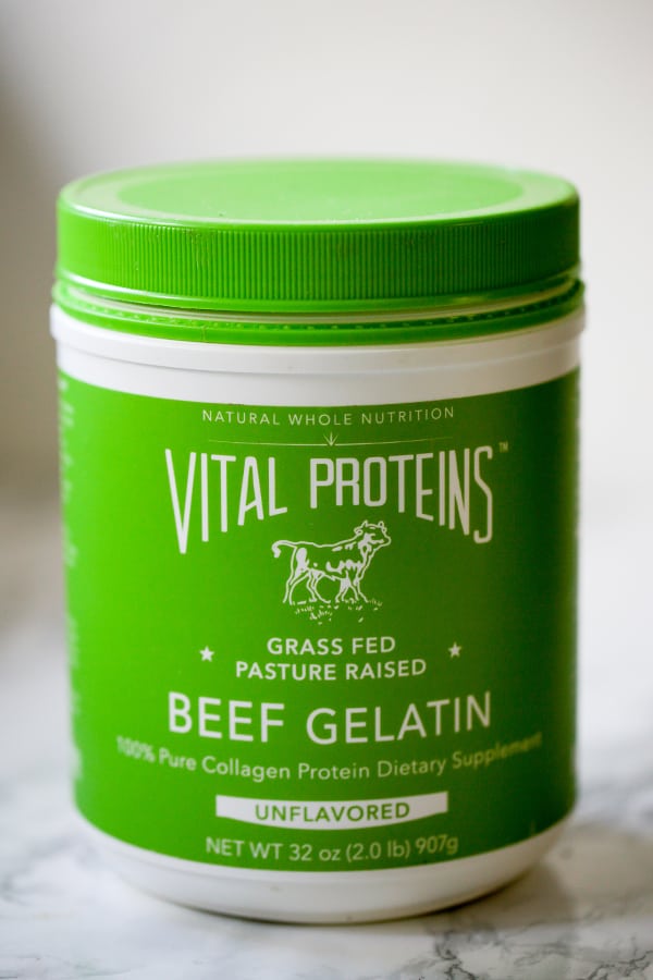 A photo of a canister of Vital Proteins Beef Gelatin.