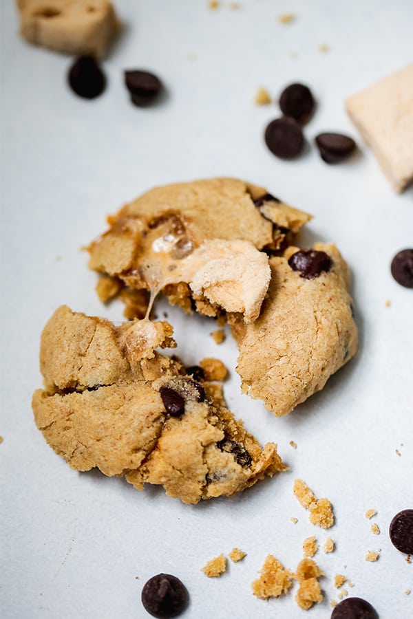 A s\'mores cookie broken in half.