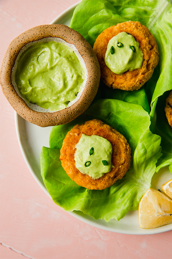 Sweet Potato Crab Cakes with Horseradish Mayo
