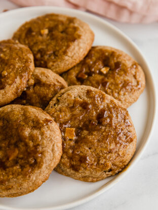 caramel apple cookies