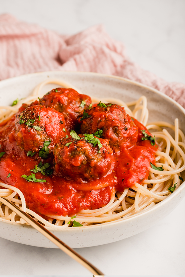 spaghetti and meatballs in a bowl