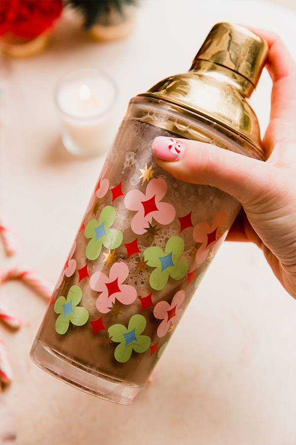 Peppermint mocktail in a shaker.