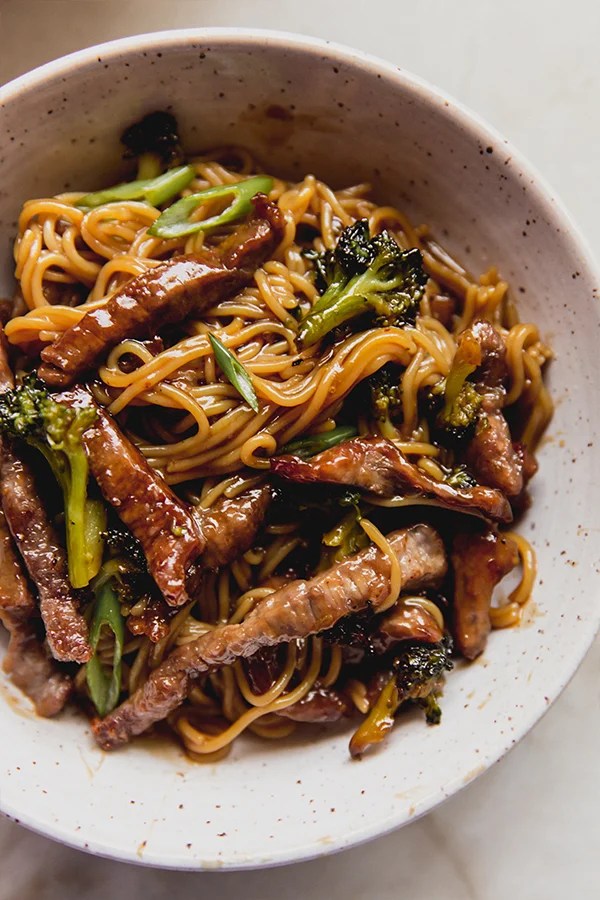 Bowl of beef and broccoli ramen.