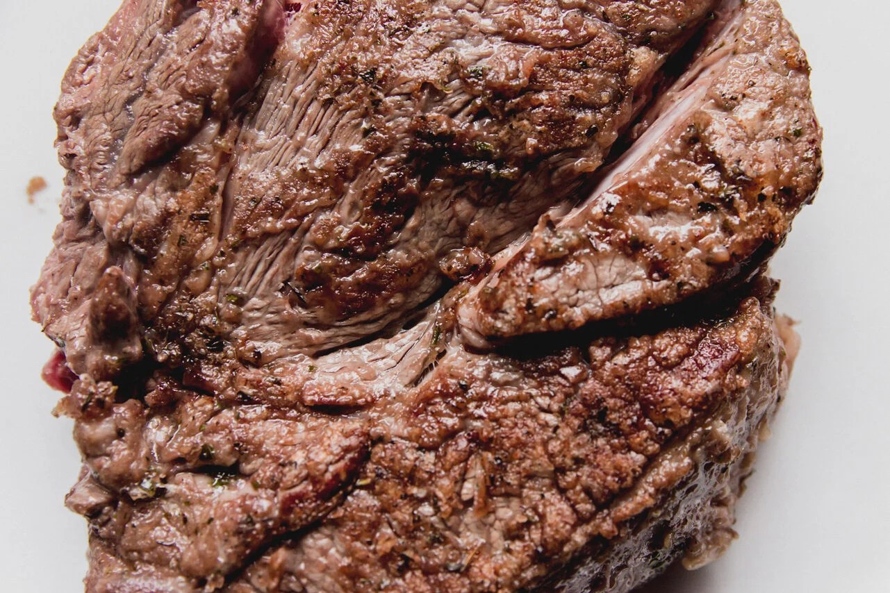 The chuck roast after being browned.