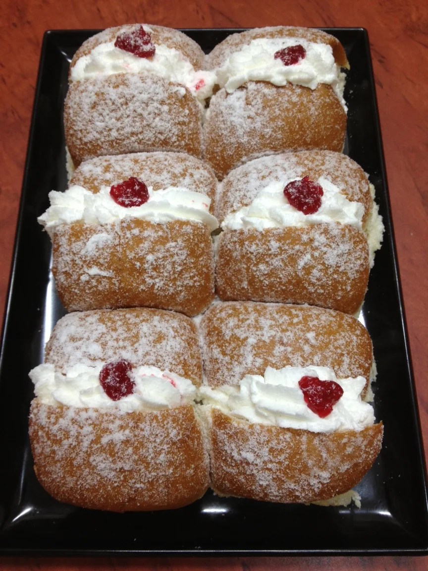 Mini Cream Buns Uncle Bobs Bakery