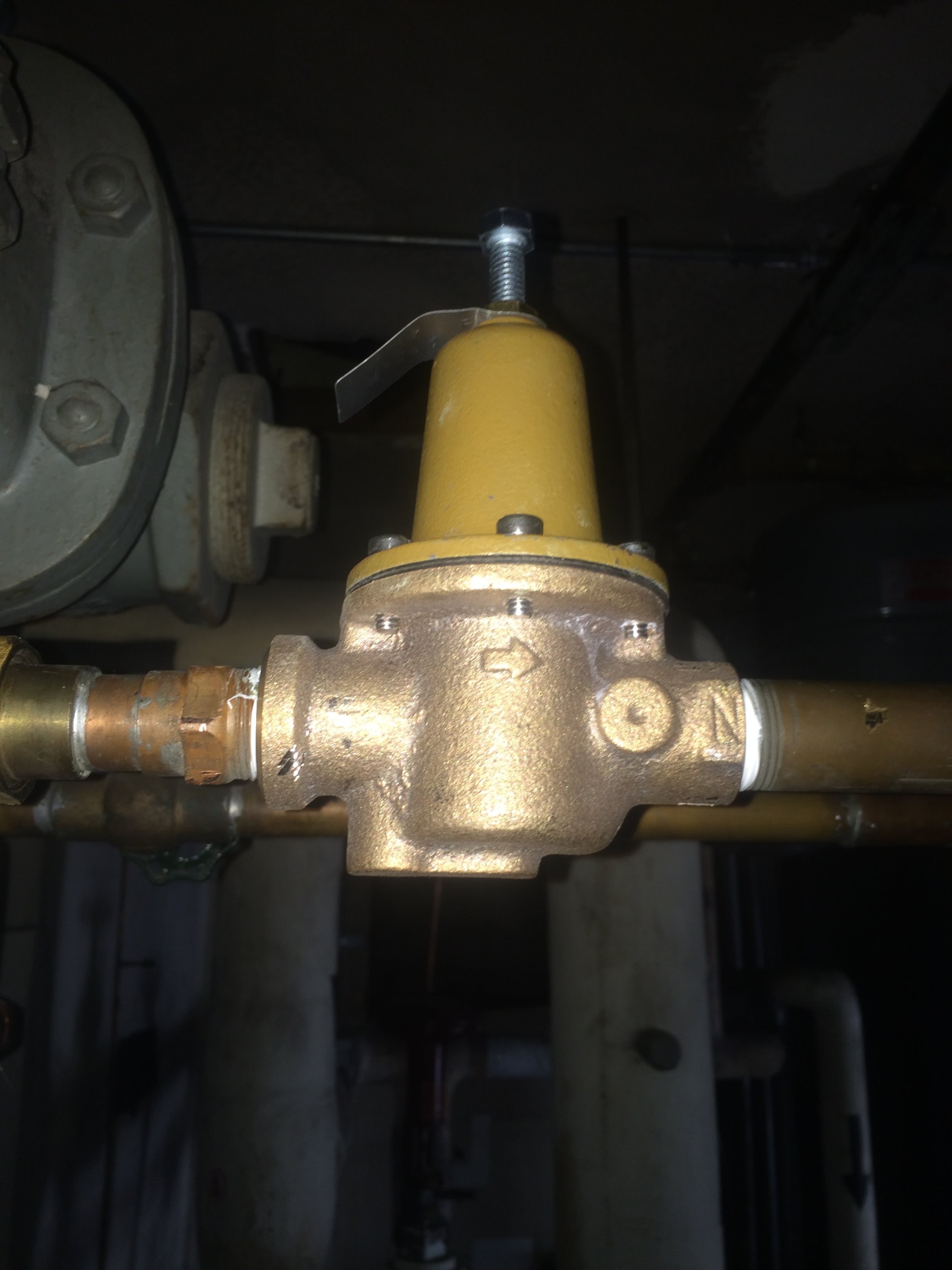 What Causes Low Water Pressure? Unclog.it Vancouver Plumbing