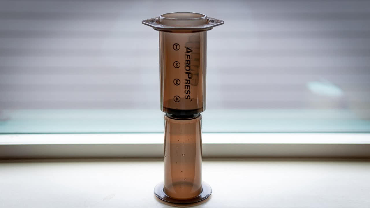 Inverted Brewing with the AeroPress Uncool Coffee