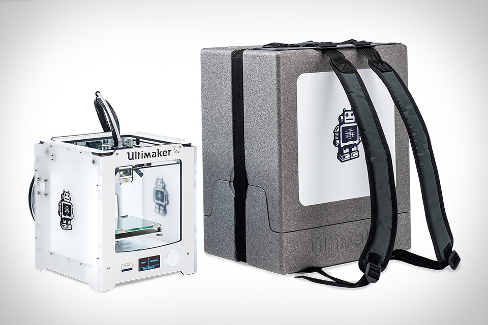 Ultimaker 3D Printer Backpack Uncrate