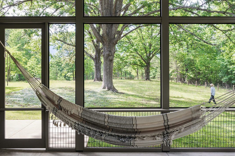 Hammock House Uncrate