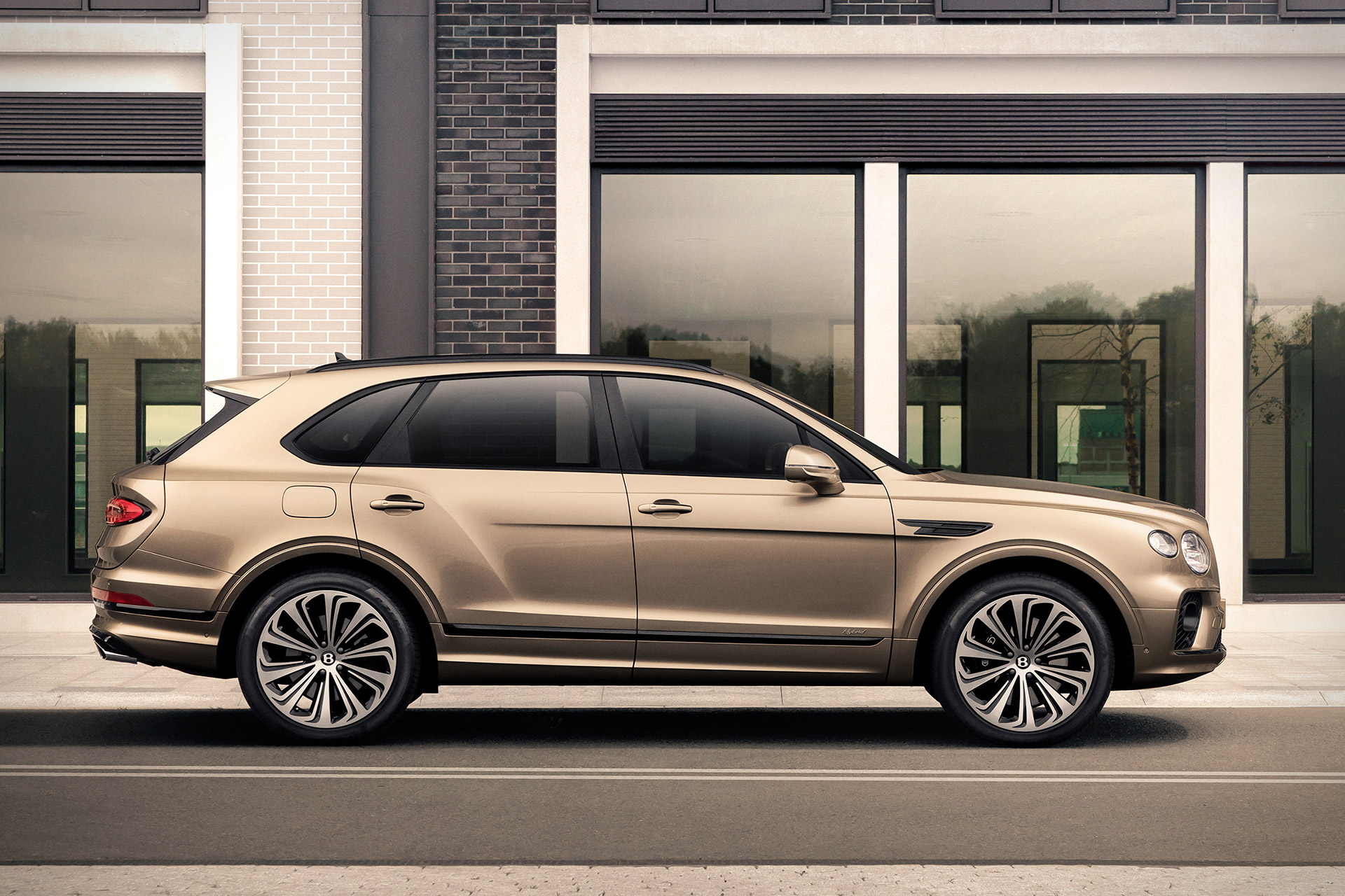 2021 Bentley Bentayga Hybrid SUV Uncrate
