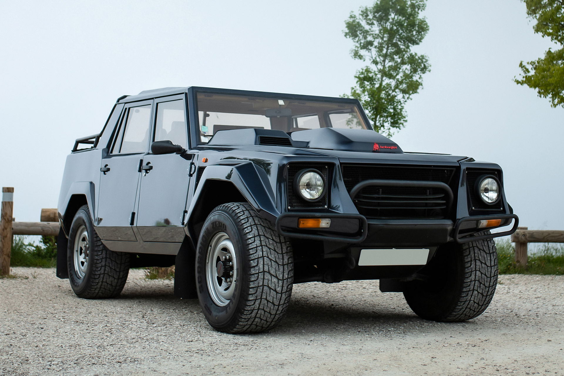 1988 LM002 Truck Uncrate