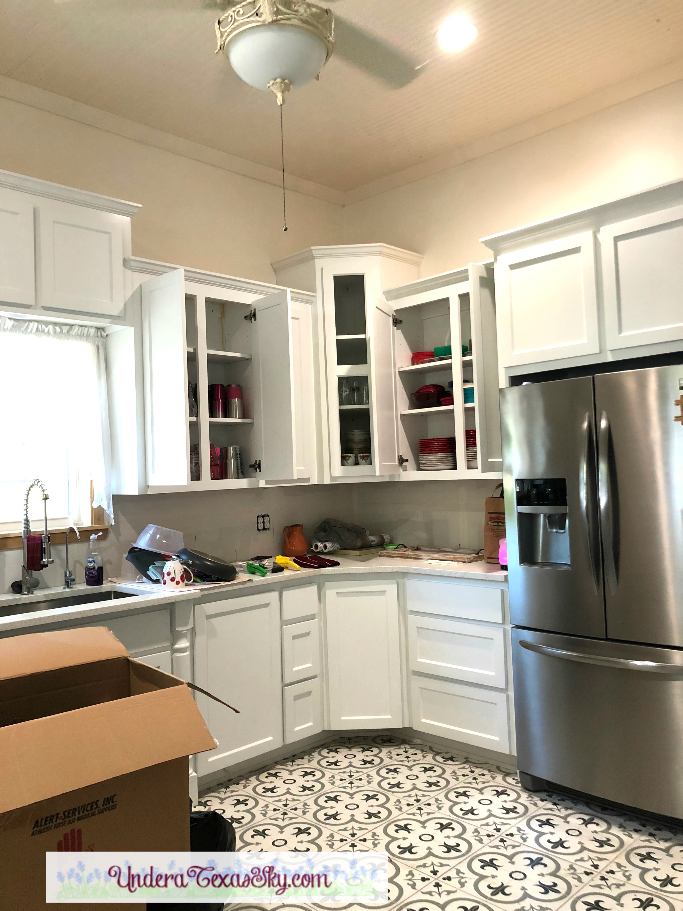 Kitchen Transformation Under a Texas Sky