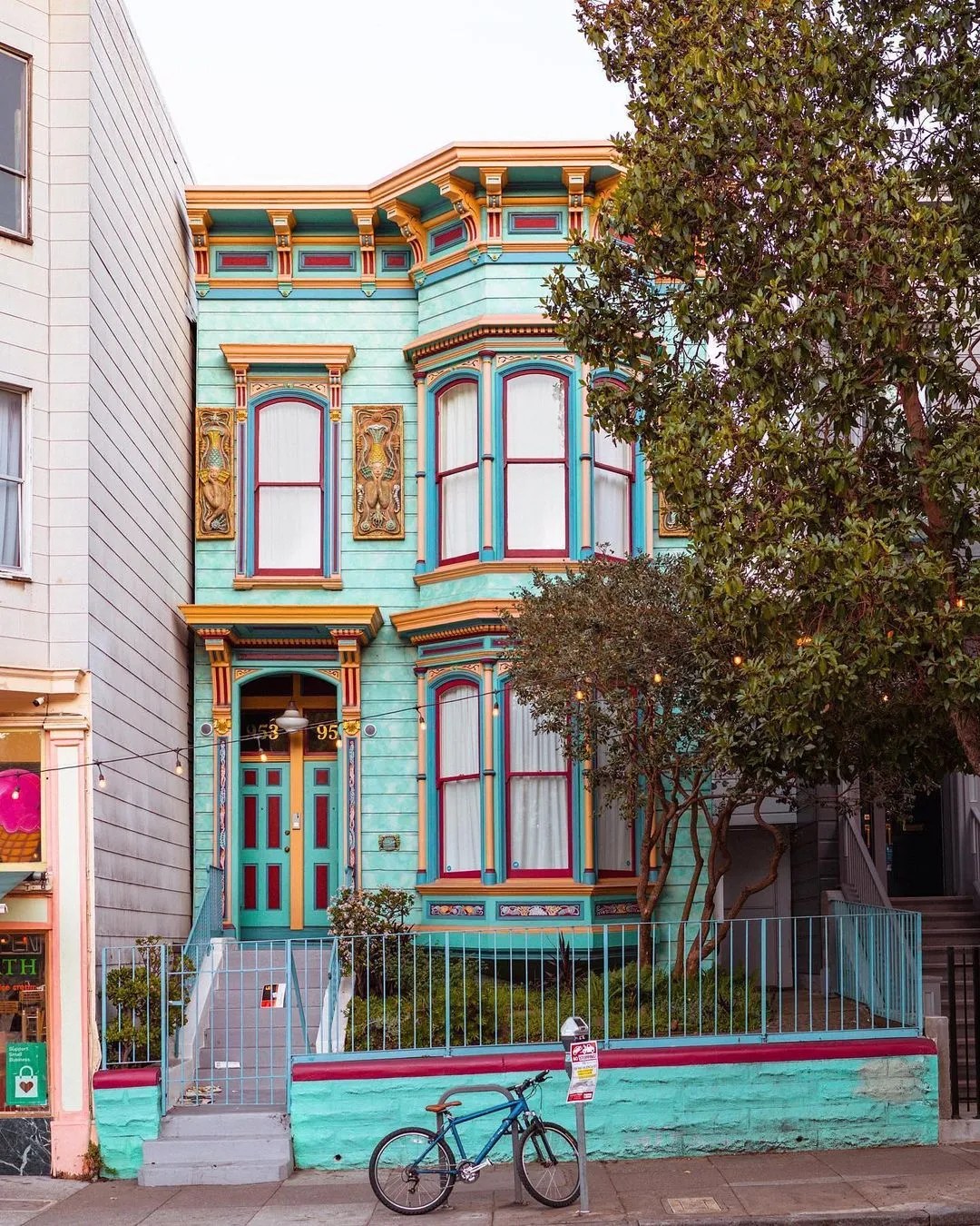 This Victorian House in SF Was a Rare FemaleOnly Bathhouse