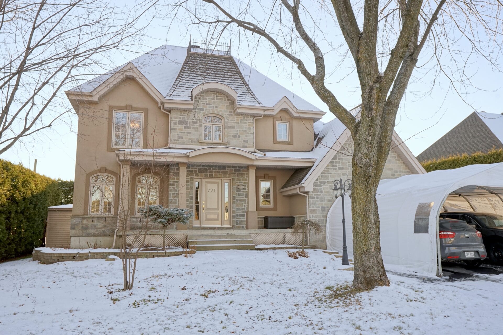 721 Rue Pierre de Lestage, Berthierville, Québec unevisite.ca