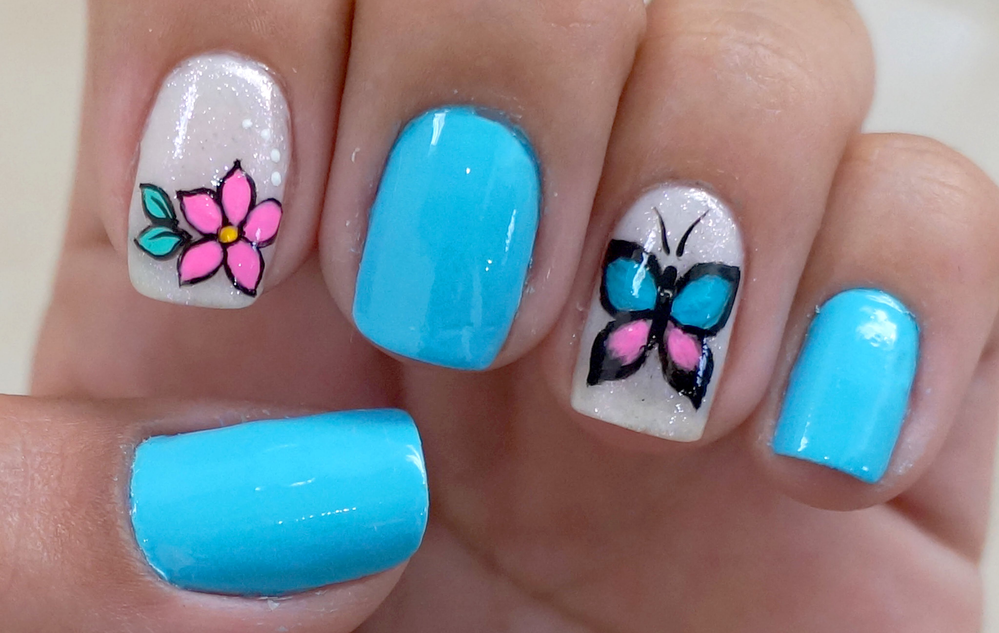 Unhas Decoradas com Borboleta Manual Bela e Simples