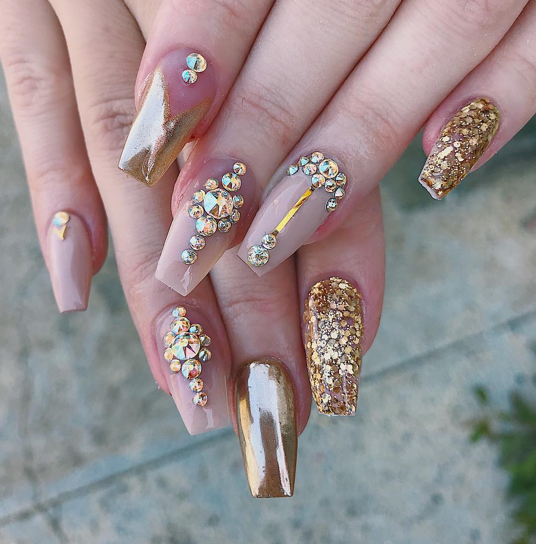 UNHAS DECORADAS COM PEDRAS 2020 → Como Fazer FOTOS