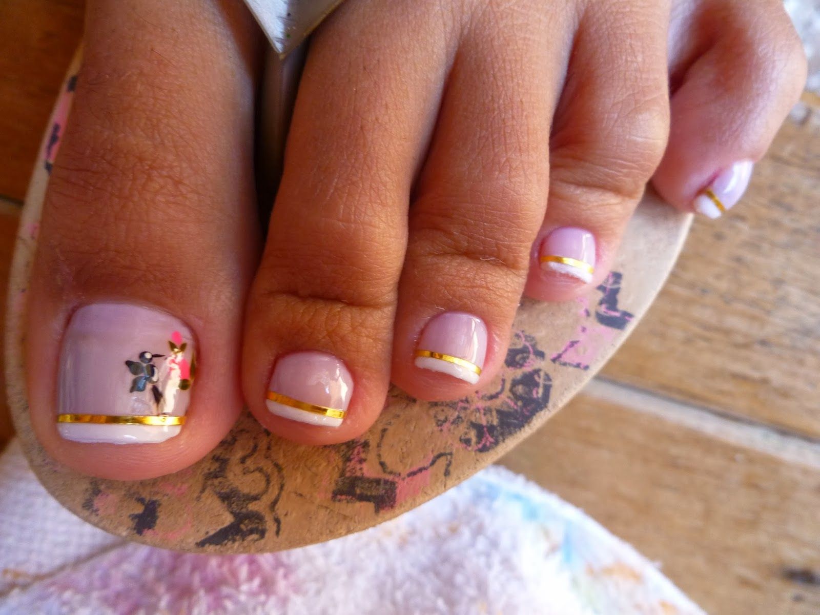 UNHAS DOS PÉS DECORADAS 2021 → Passo a Passo, Fotos e Ideias