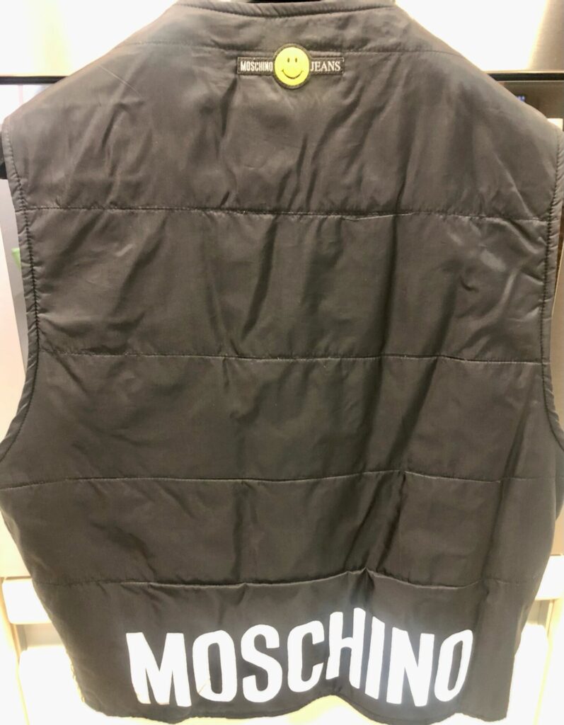 Chaleco Moschino. Unicorn Maison