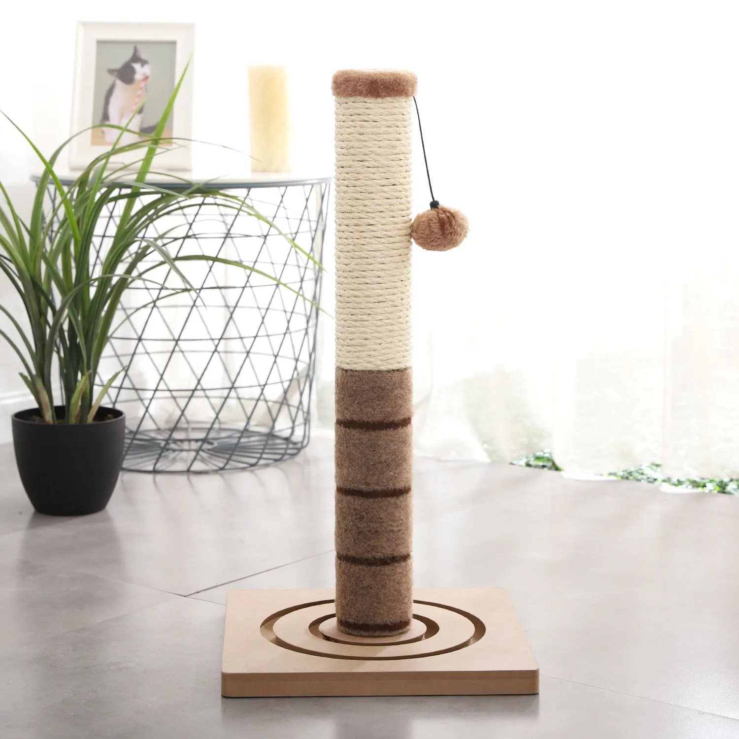 Cat Scratching Post Unicun