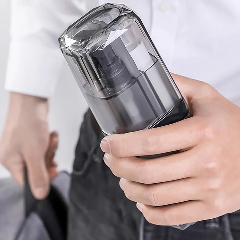 Travel Toiletries Storage Cup Unicun