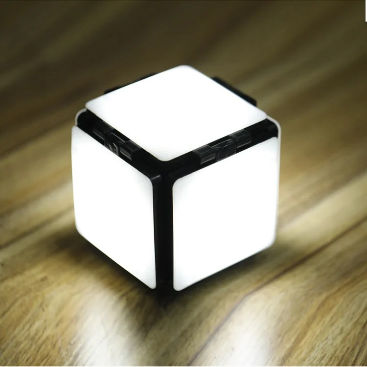 Square Flip LED Night Light Unicun