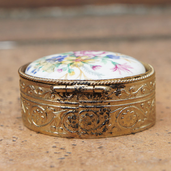 アンティーク ピルケース（ucj1011） アンティーク家具・雑貨専門店 unikk