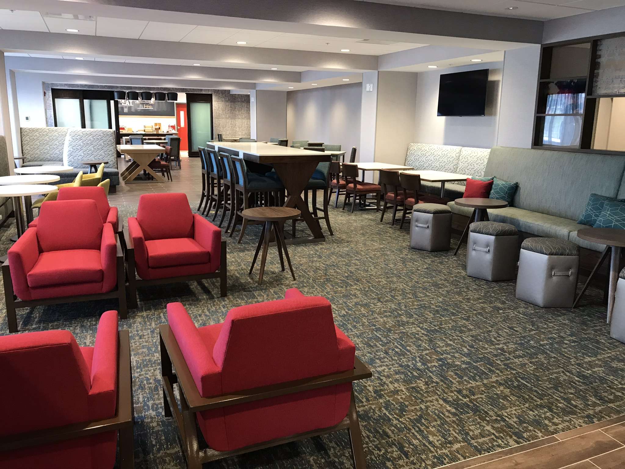 Hospitality Jobs Find careers at Buffalo, NY Hotels Uniland