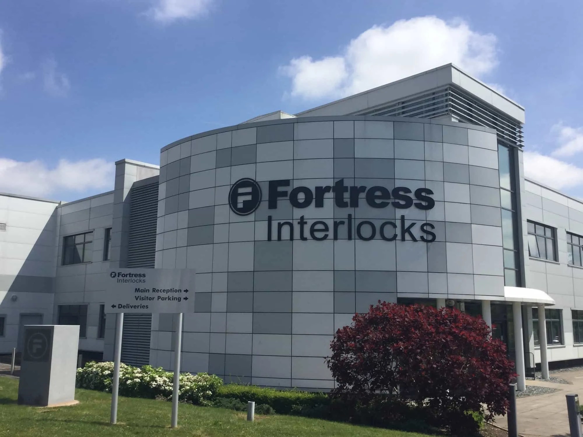 Fortress Interlocks Union Build