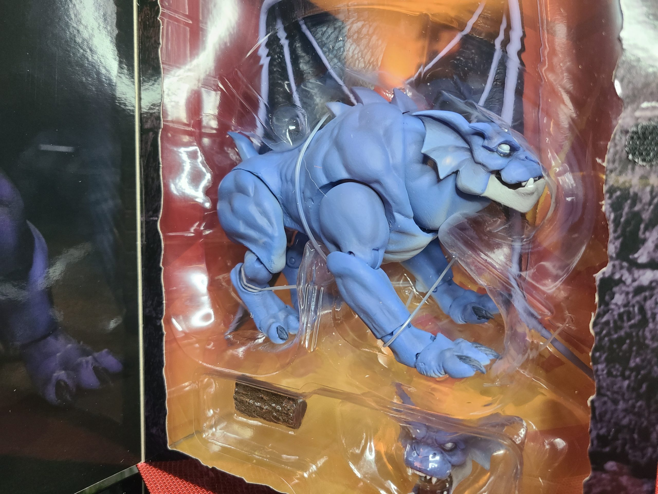 Disney’s Gargoyles Ultimate Bronx Deluxe Action Figure Neca