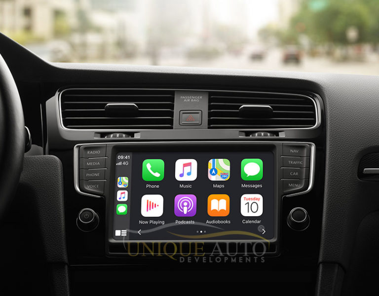 Universal Wireless Apple CarPlay Wired Android Auto