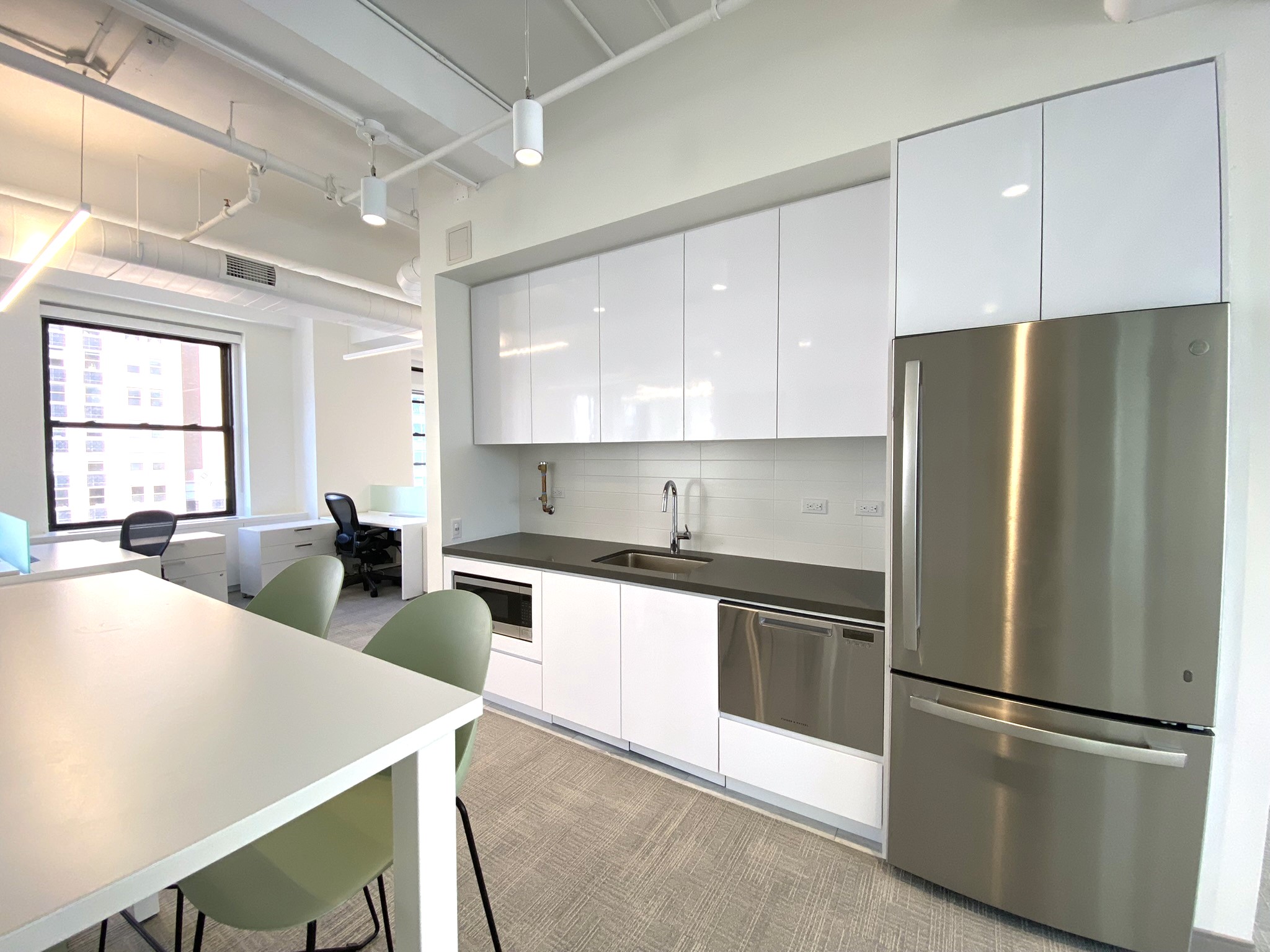 Bright Furnished Office for Rent in Midtown Manhattan Unique Workspaces