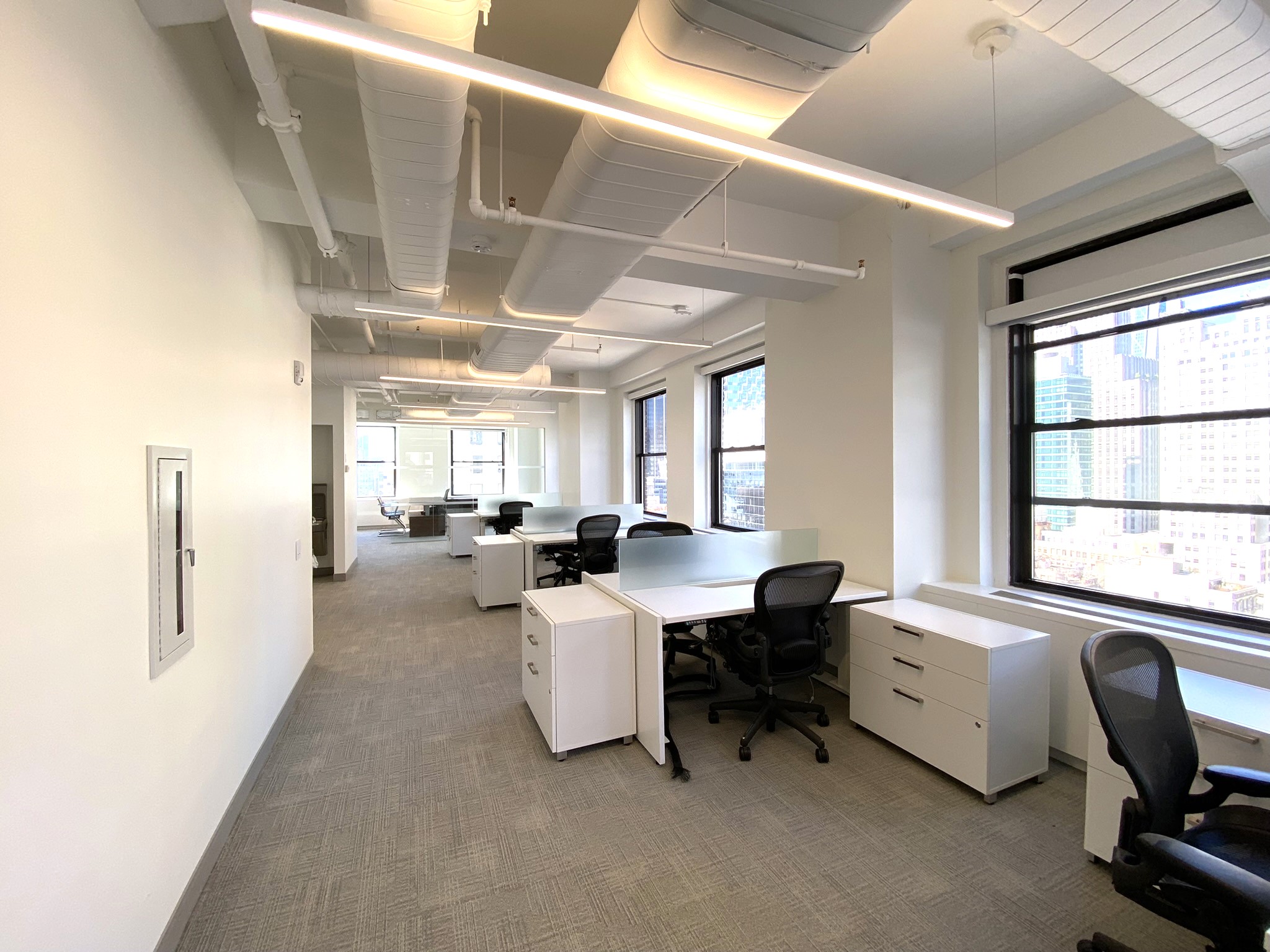 Bright Furnished Office for Rent in Midtown Manhattan Unique Workspaces
