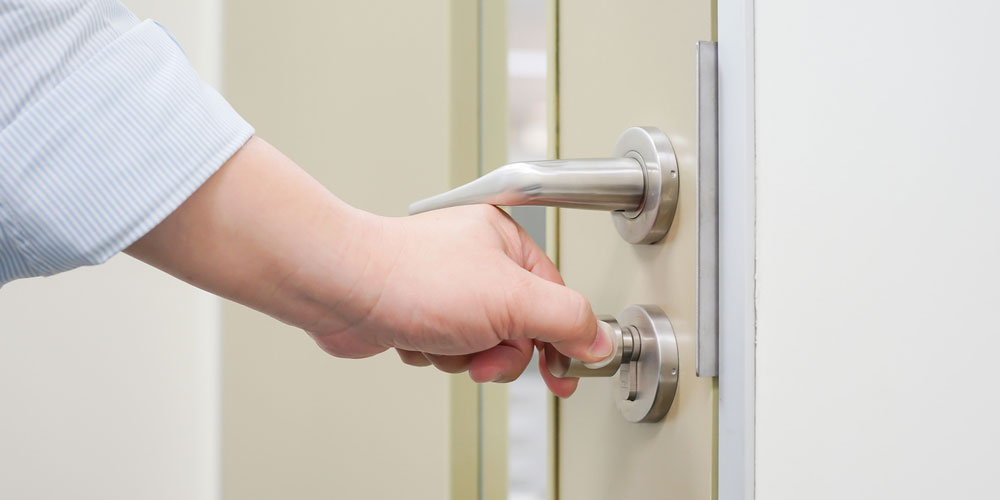 Building A Clean Desk Policy Business Security Basics