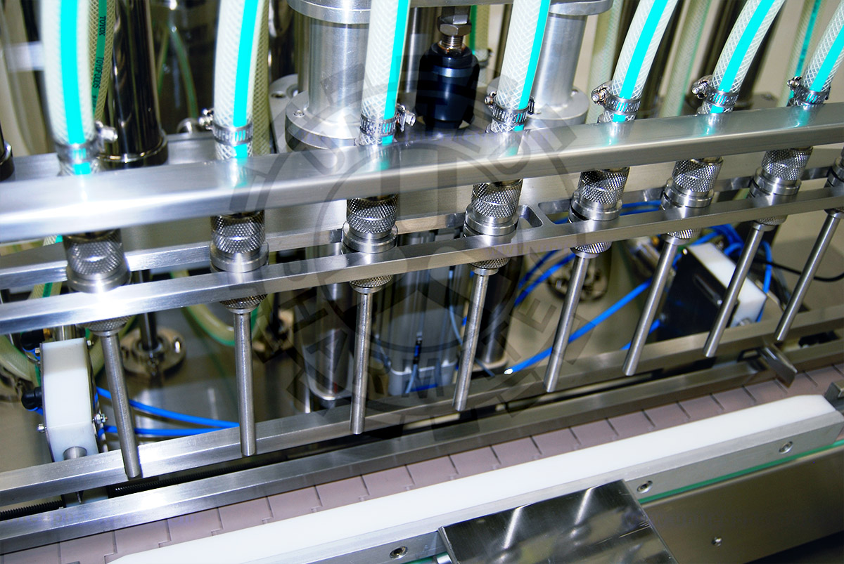 Liquid Filling Machine Bottling Line Packaging Equipment