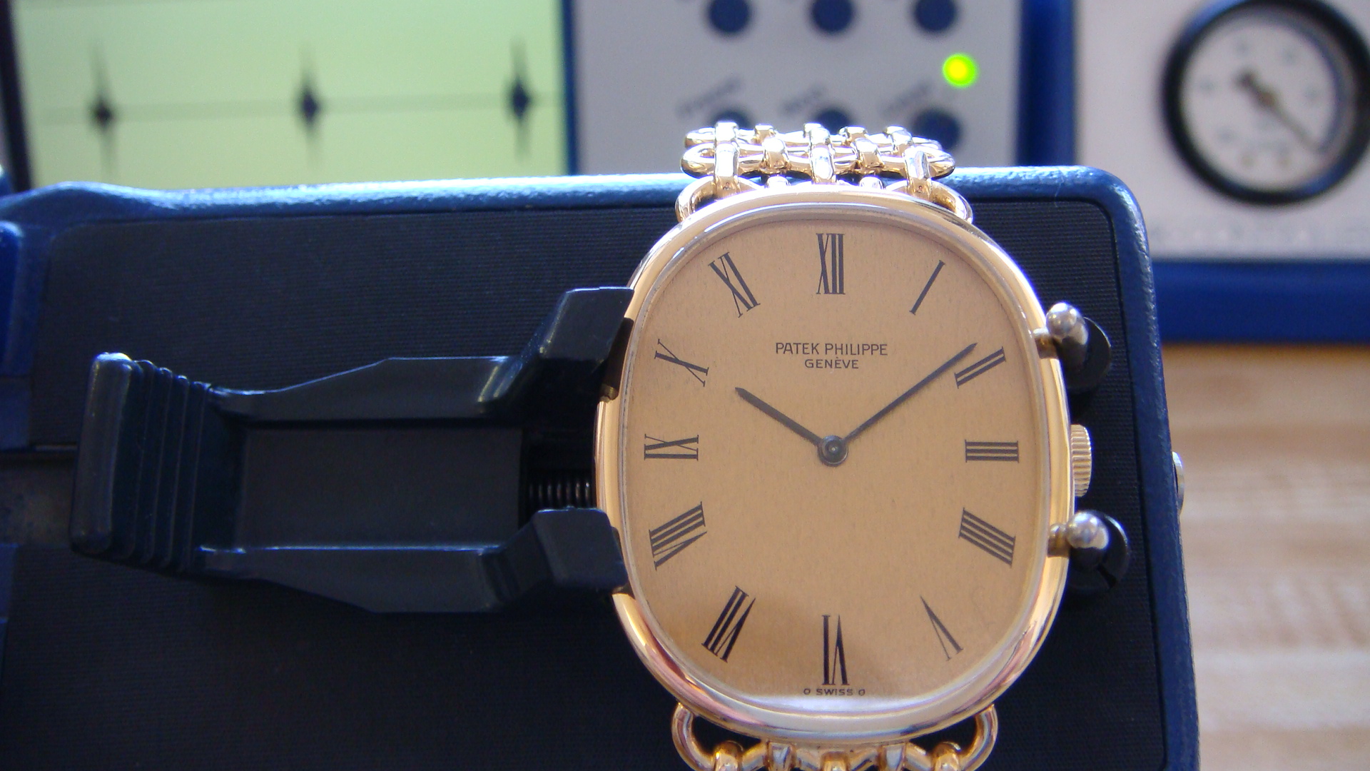 Patek-Philippe Watch Repair | United Watch Services of San Francisco