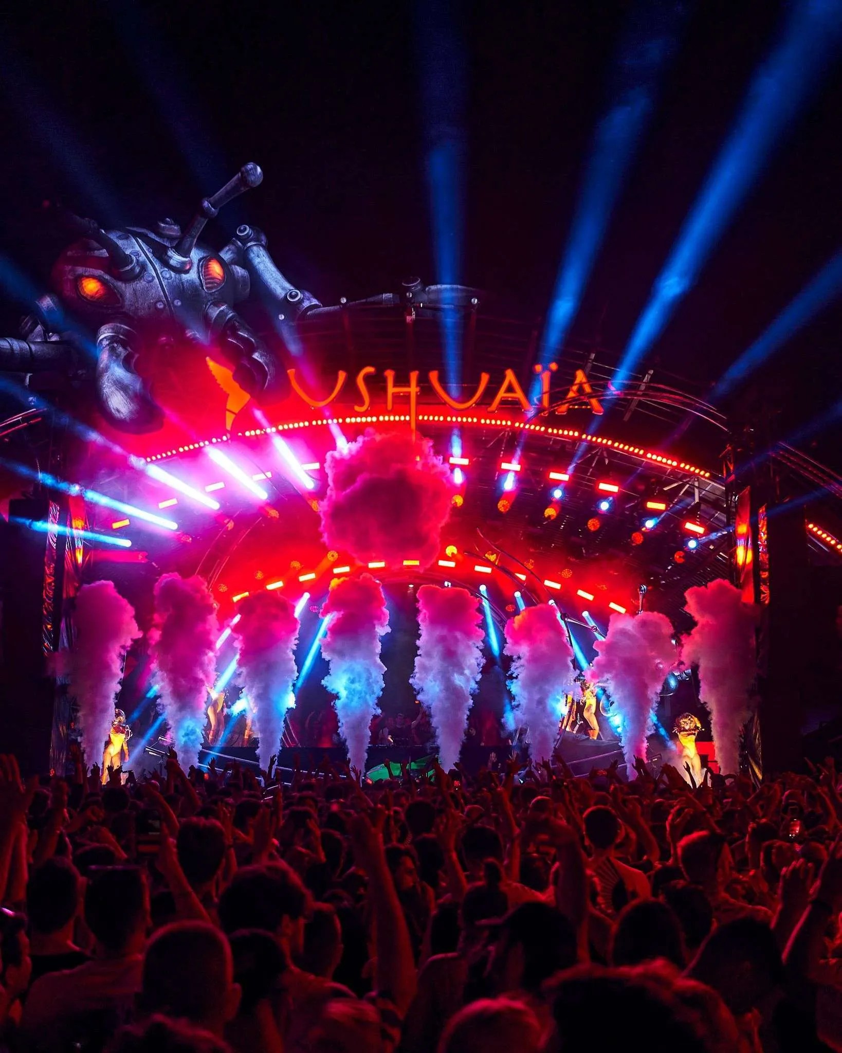 IS OPEN USHUAÏA AND HÏ 2023 OPENING PARTY Unity Radio