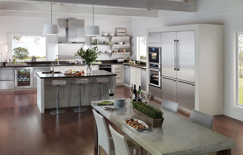 Taking a Look at Different Refrigerator Door Types « Universal Appliance & Kitchen Center