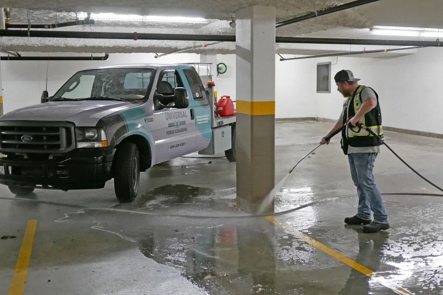 Power Scrubbing & Power Cleaning Services 24/7