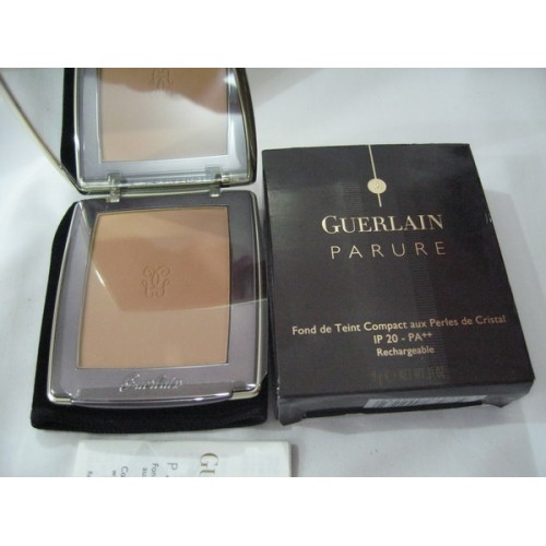 Guerlain Parure Compact Foundation with Crystal Pearls SPF 20 9G