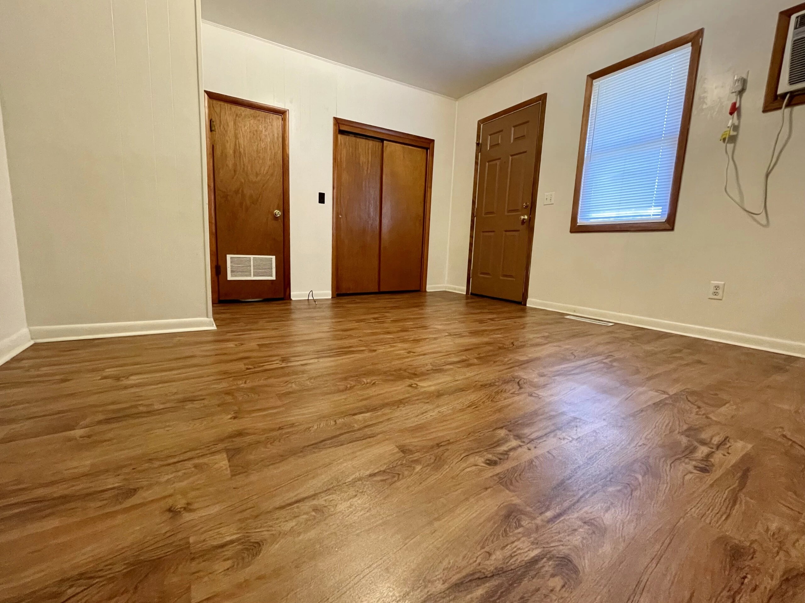 Snider Apartments University Edge 6184574422