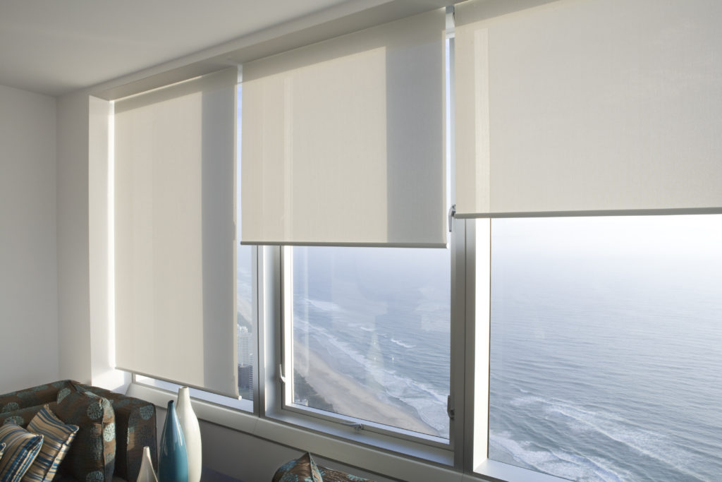 10 Awesome Examples Of Windows Curtain Blinds