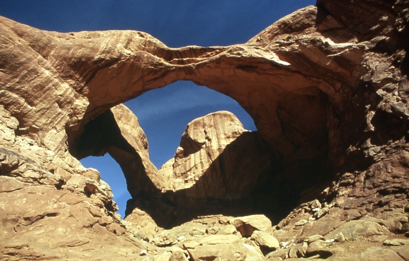 Arches National Park confirms its iconic “Double Arch” has NOT