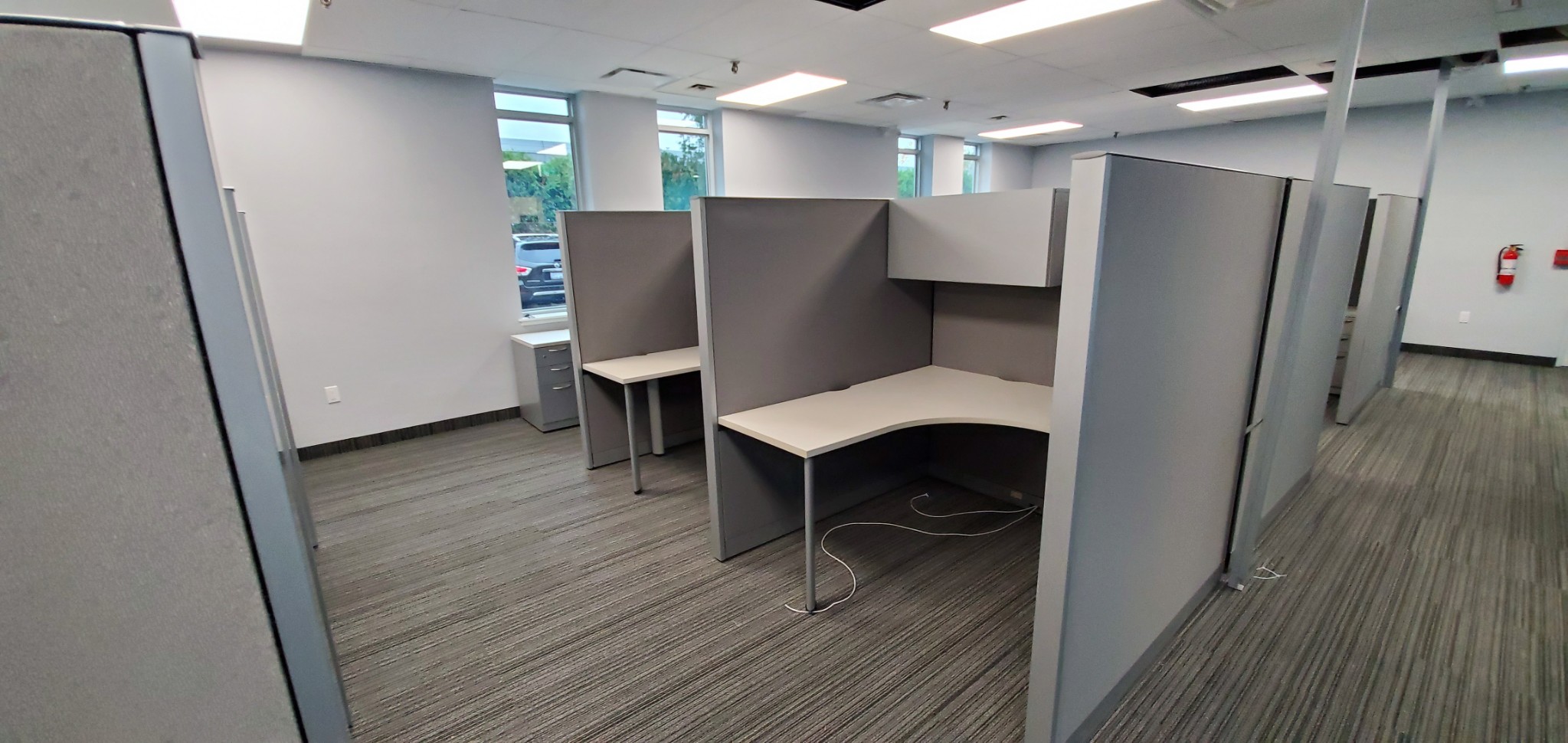 Remanufactured, Preowned and Used Cubicles, Workstations, Partitions