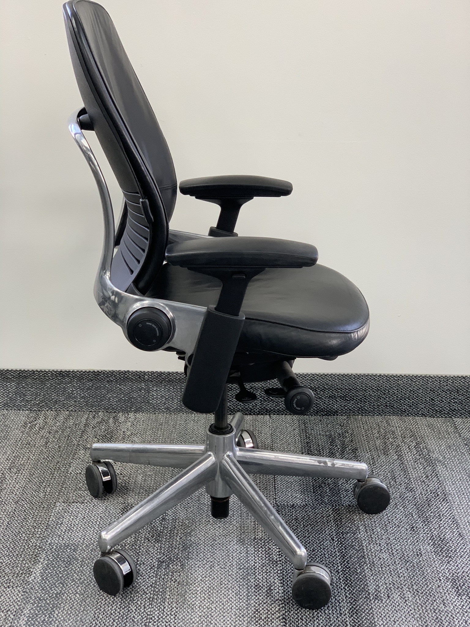 Steelcase LEAP V2 Polished Aluminum Frame in Black Leather