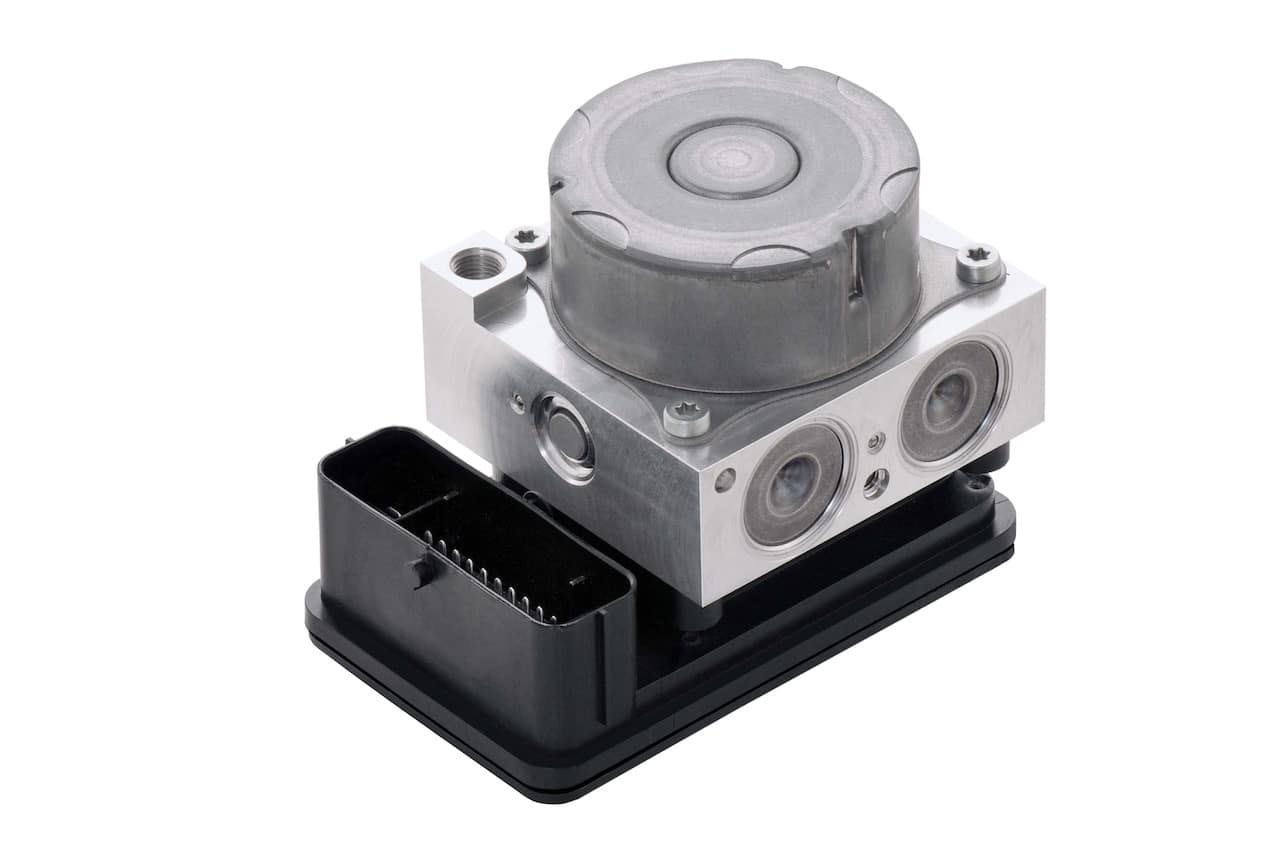 What is traction control and how does it work? Pat Callinan's 4X4 Adventures