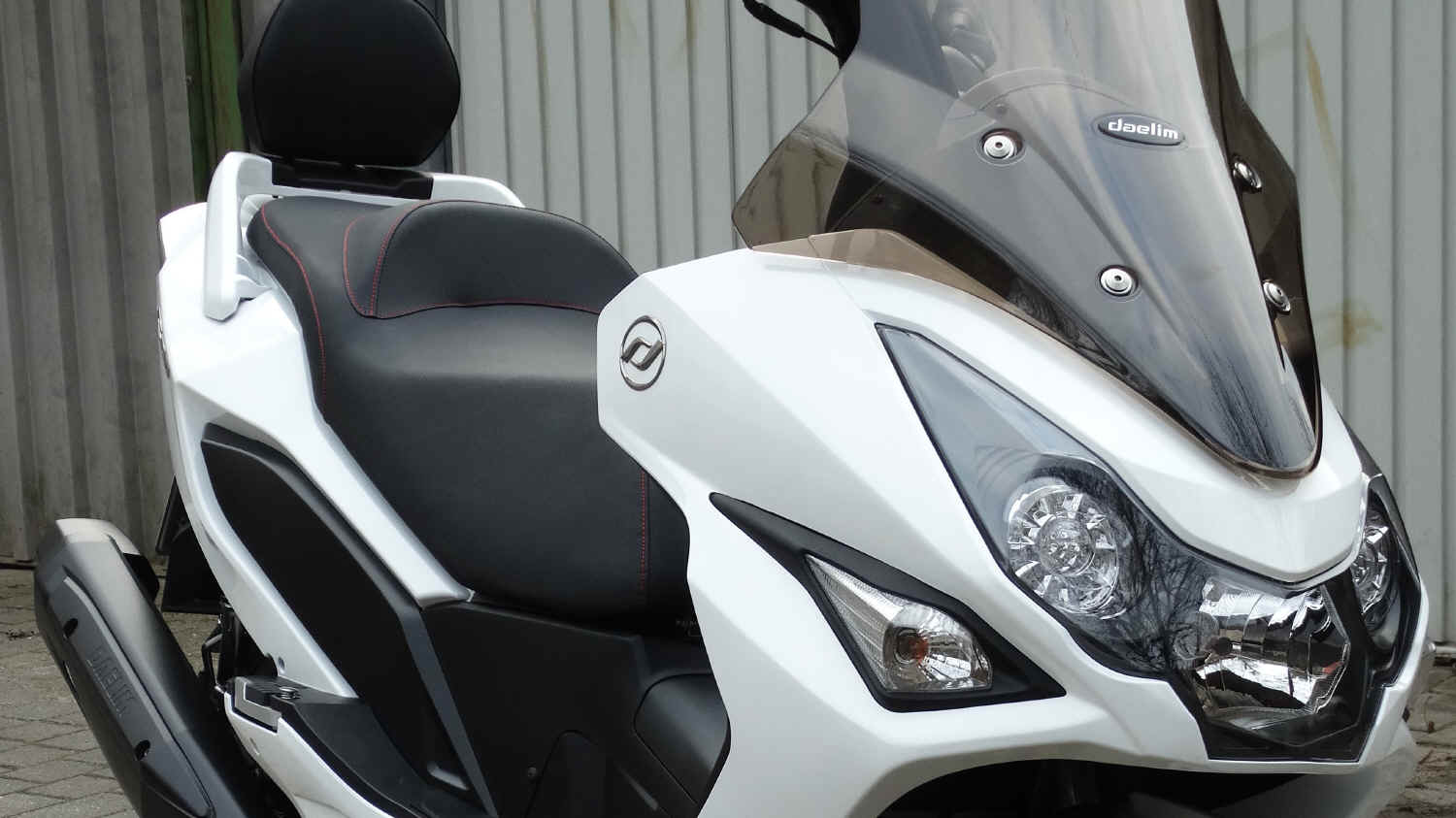 Daelim S 300 Fi im Test