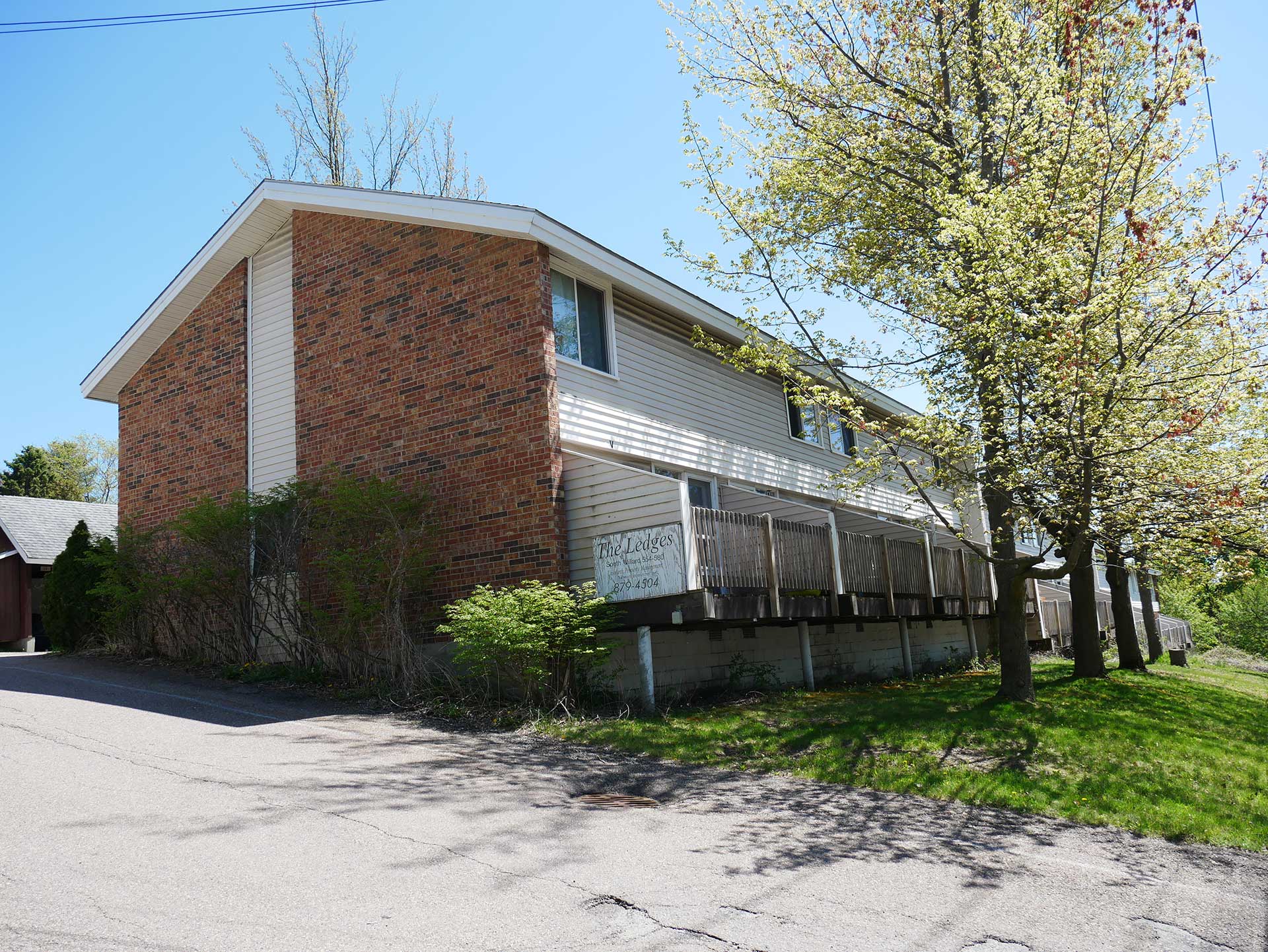 Ledges Apartments Unsworth Properties