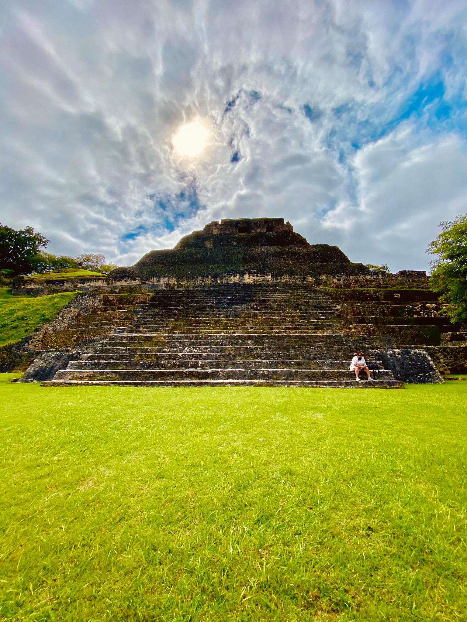 Xunantunich Maya Ruins & Inalnd Blue Hole