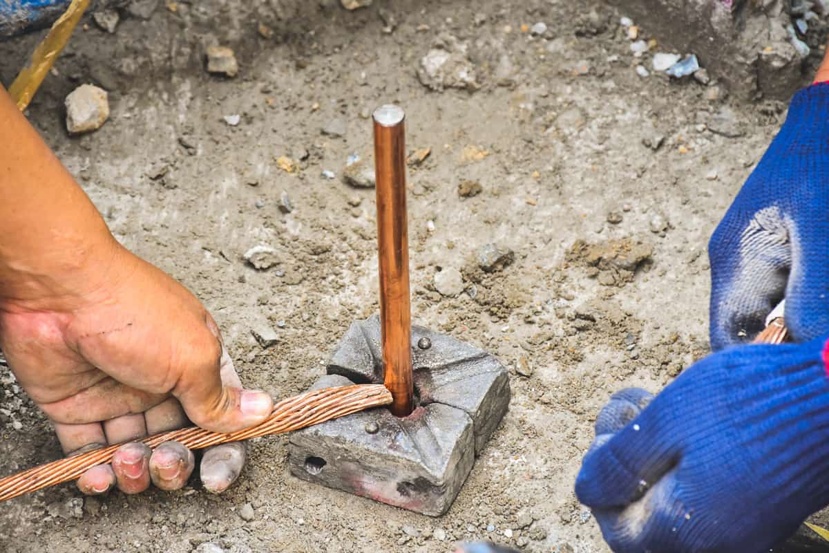 How Far Apart Should Ground Rods Be?